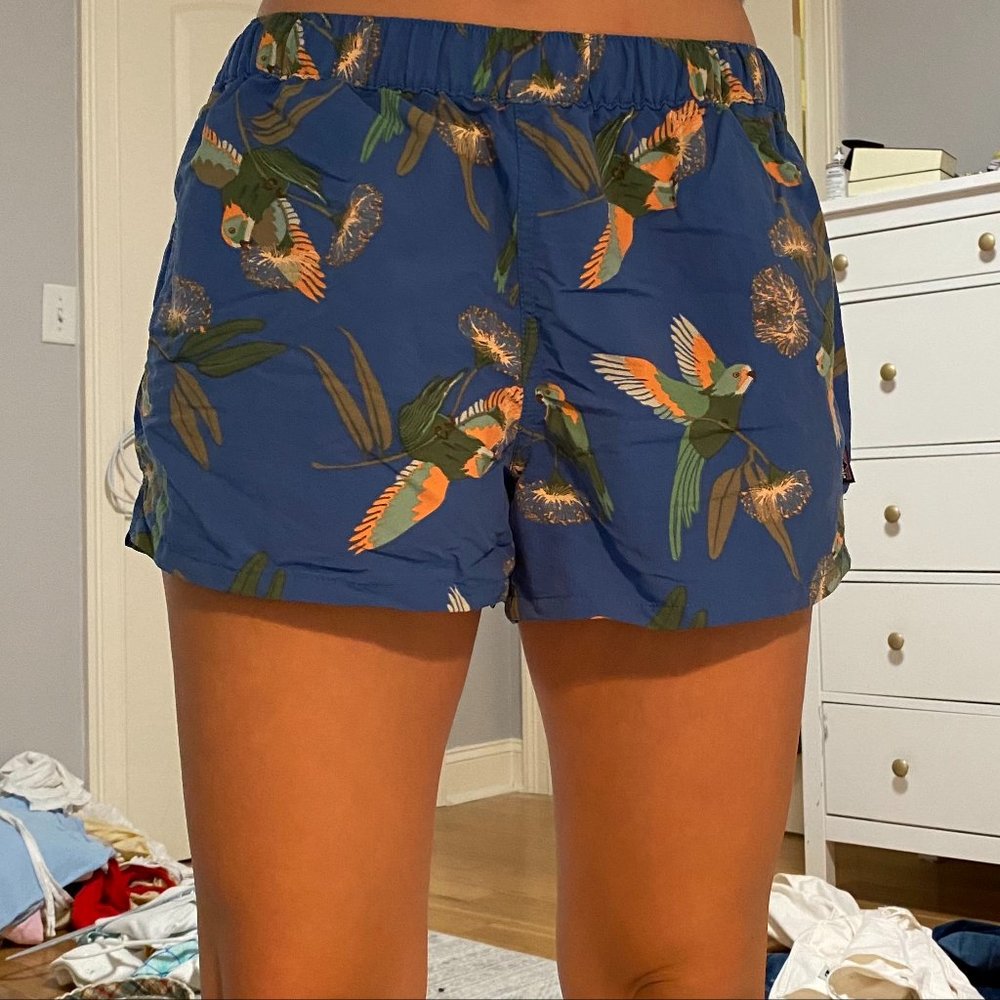 Patagonia Barely Baggies Large